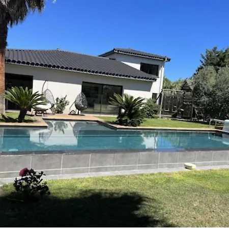 Piscine Sur A 50 Metres De La Willa