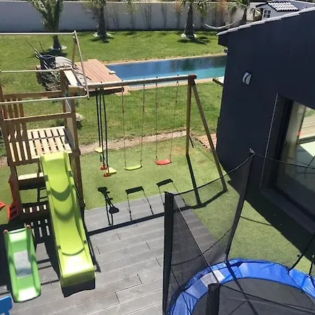 Willa Piscine Sur A 50 Metres De La *